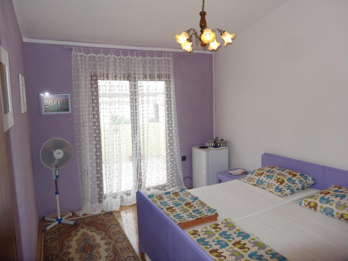 Romantic Room Vir Exterior foto